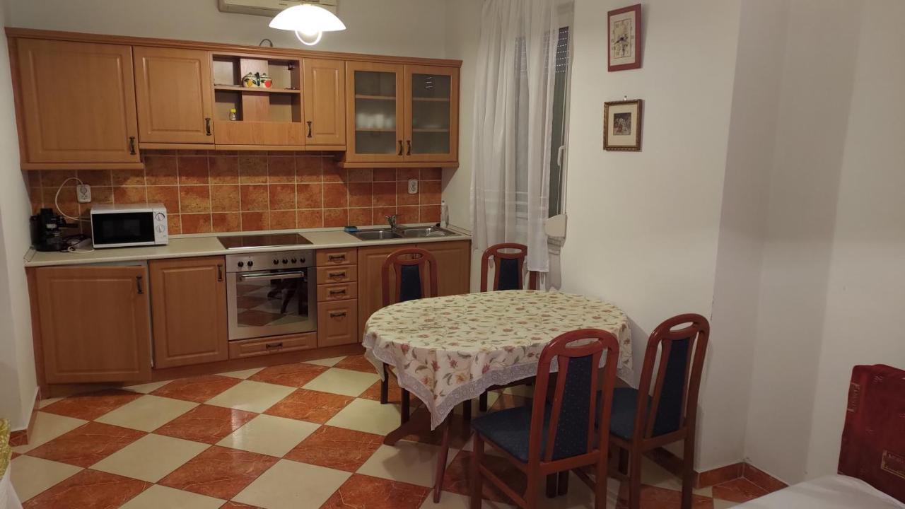 Appartement Arnyas à Balatonlelle Extérieur photo
